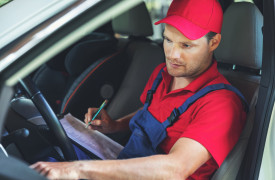 Čo kontrolujú na STK? Toto potrebujete, aby ste prešli bez problémov